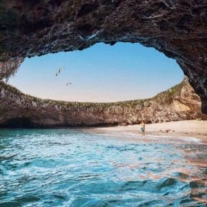 Marietas Islands tour with secret beach